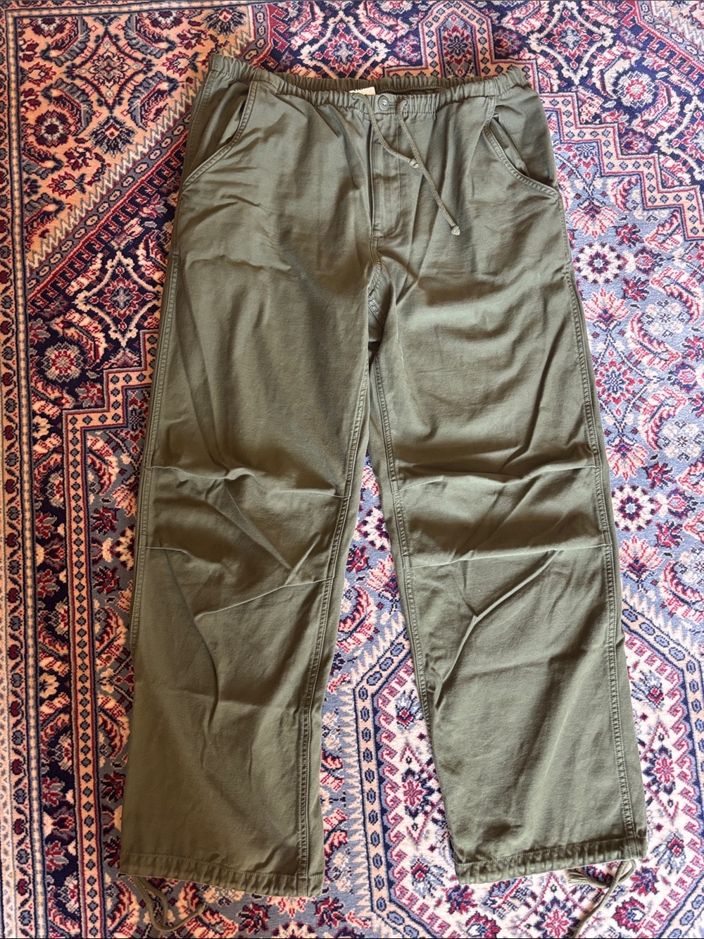 TNA Aritzia Cache Cargo Pants